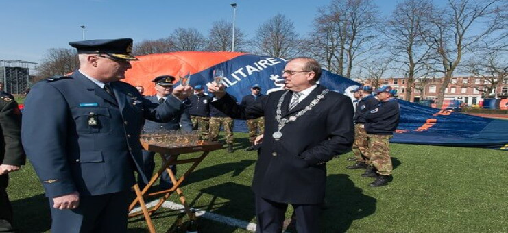 Doop nieuwe Luchtmacht ballon!