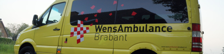 Met de wensambulance een ballonvaart maken